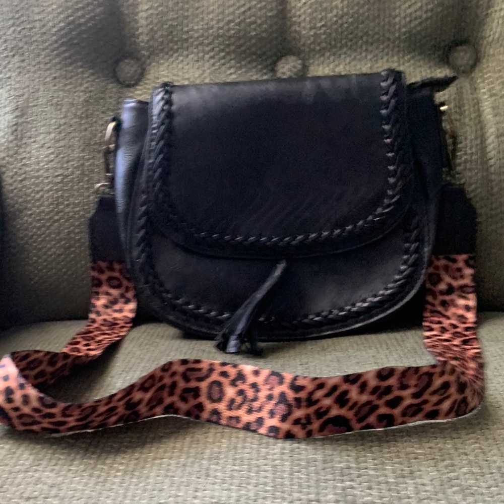 Black Leather Crossbody Bag with Leopard Strap
